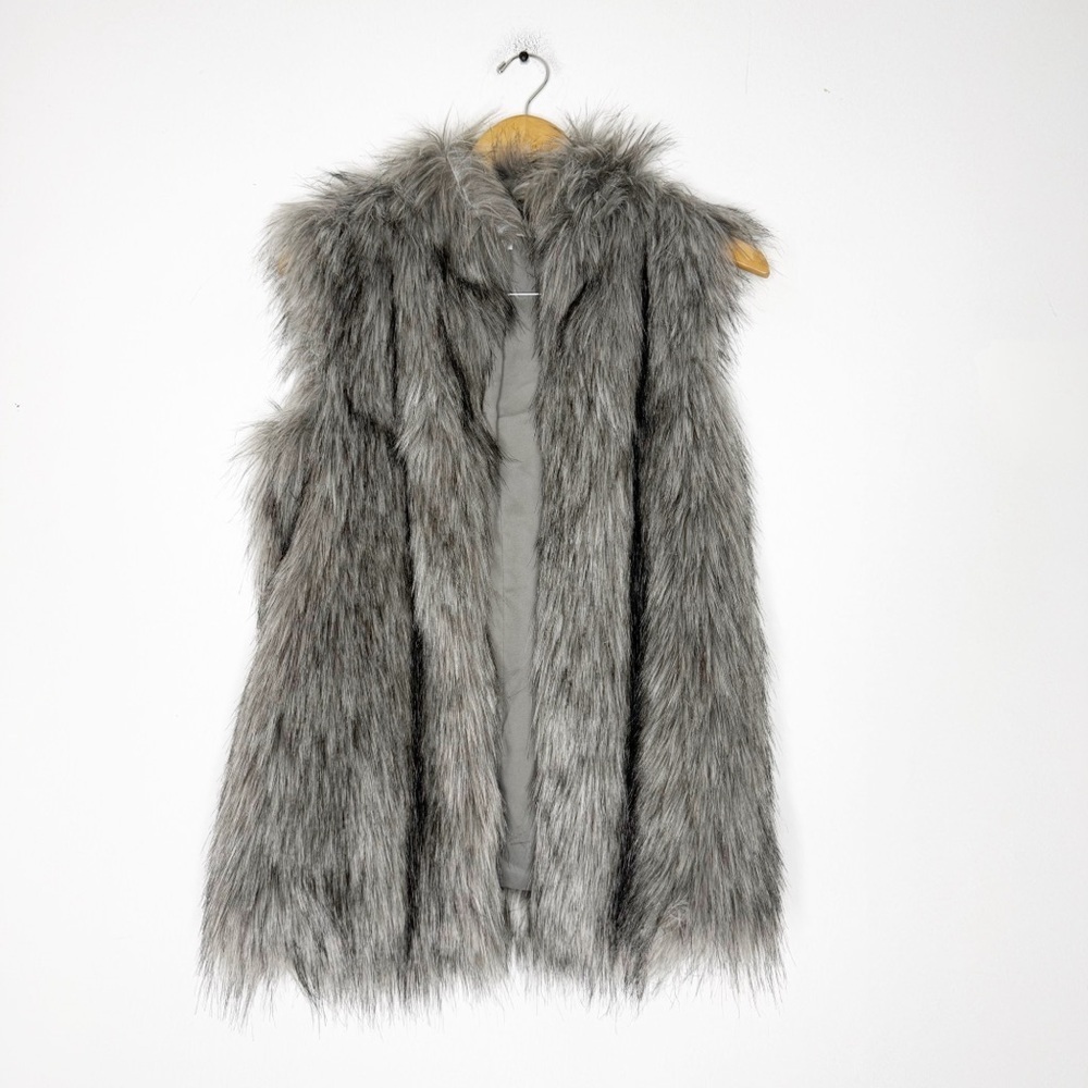Lovers + Friends Faux Fur Vest Gray Sleeveless Revolve Size XS